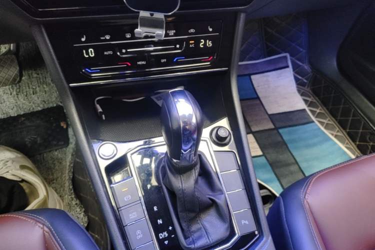 Used Volkswagen Lavida 2018 280TSI DSG Comfort Edition China V Standard Gear Lever