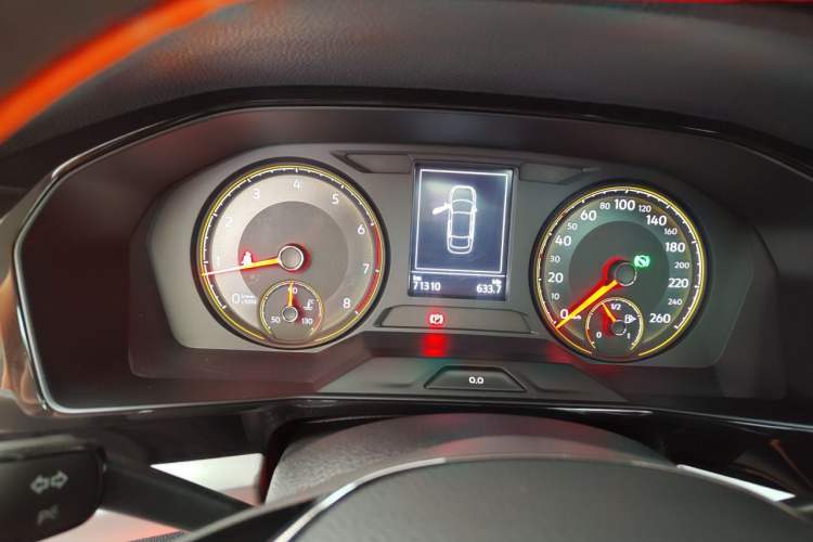 Used Volkswagen Lavida 2018 1.5L Automatic Comfort Edition China V Standard Instrument Cluster