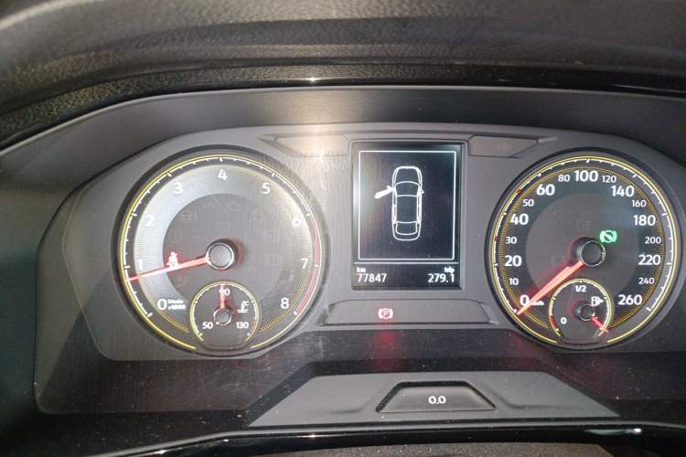 Used Volkswagen Lavida 2018 1.5L Automatic Comfort Edition China V Standard Instrument Cluster