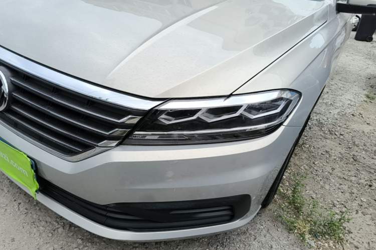 Used Volkswagen Lavida 2018 1.5L Automatic Fashion Edition China V Standard Left Front Headlight