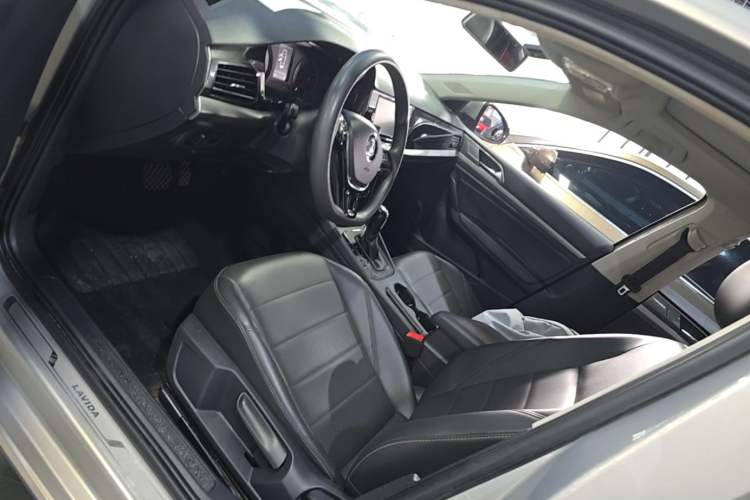 Used Volkswagen Lavida 2018 1.5L Automatic Comfort Edition China V Standard Left Front Seat