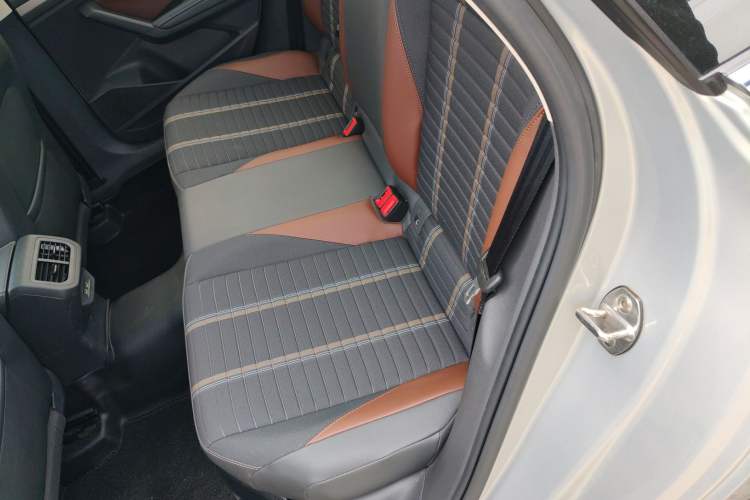 Used Volkswagen Lavida 2018 280TSI DSG Comfort Edition China V Standard Left Rear Seat