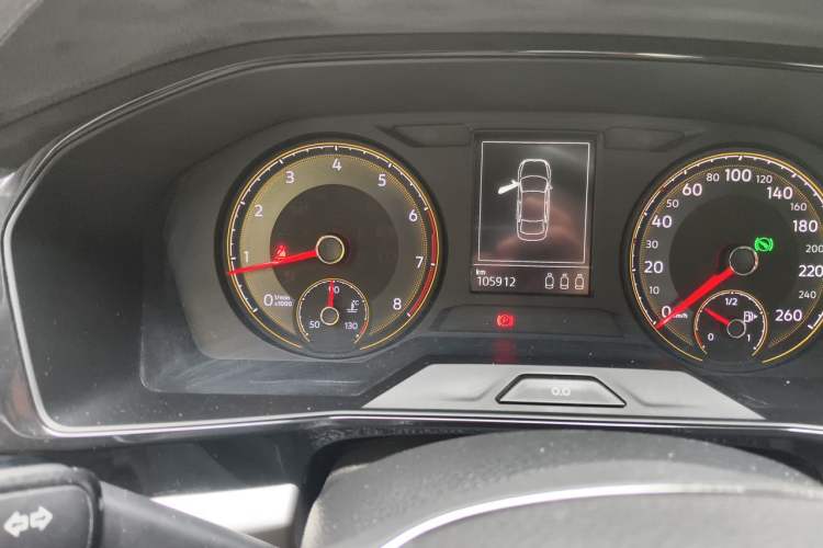 Used Volkswagen Lavida 2018 1.5L Automatic Comfort Edition China V Standard Odometer Close Up