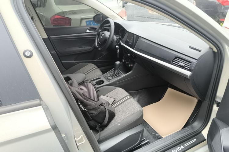 Used Volkswagen Lavida 2018 1.5L Automatic Fashion Edition China V Standard Right Front Seat