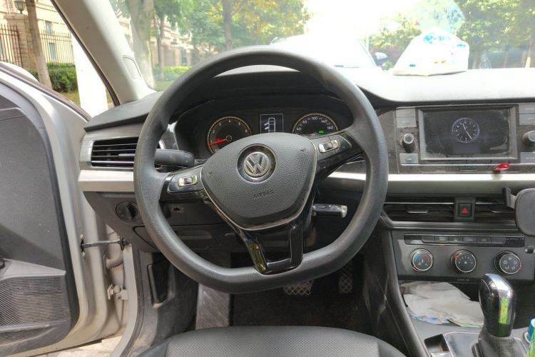Used Volkswagen Lavida 2018 1.5L Automatic Comfort Edition China V Standard Steering Wheel