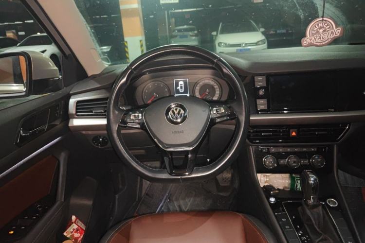 Used Volkswagen Lavida 2018 280TSI DSG Luxury Edition China V Standard Steering Wheel