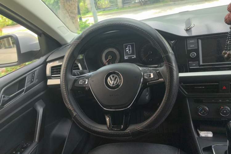 Used Volkswagen Lavida 2018 280TSI DSG Comfort Edition China V Standard Steering Wheel