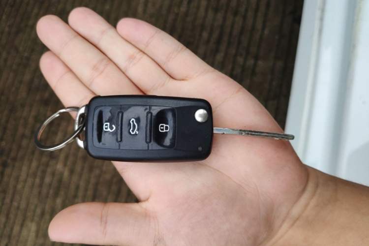 Used Volkswagen Lavida 2018 Classic 1.5L Automatic Fashion Edition China VI Standard Vehicle Key
