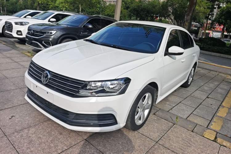 Used Volkswagen Lavida 2018 Classic 1.5L Automatic Fashion Edition China VI Standard Guazi used car, China used car export, Used car for sale, Used cars, Cheapest cars for sale
