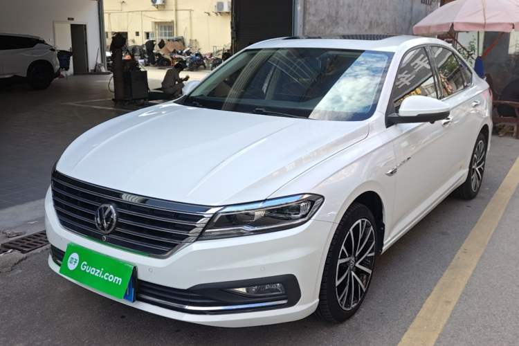 Gebrauchter Volkswagen Lavida 2018 280TSI DSG Luxury Edition China V Standard Guazi used car, China used car export, Used car for sale, Used  cars, Cheapest cars for sale