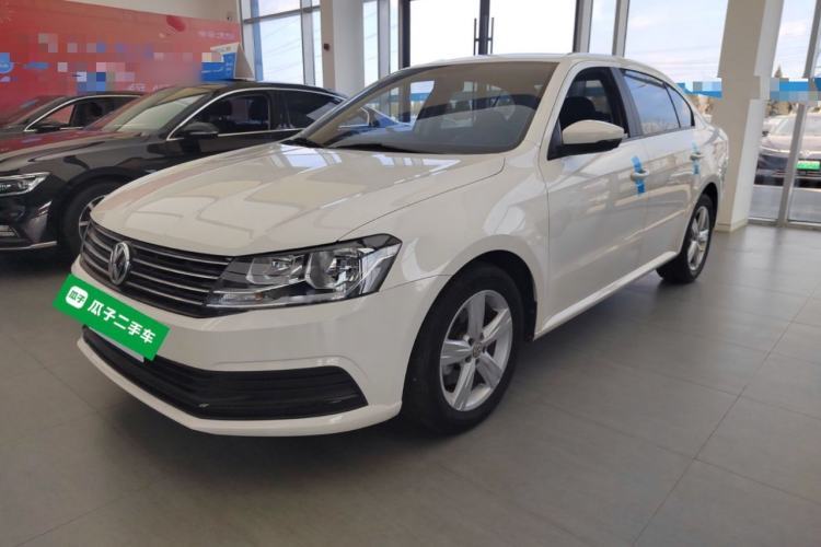 Used Volkswagen Lavida 2018 Classic 1.5L Automatic Fashion Edition China VI Standard Guazi used car, China used car export, Used car for sale, Used cars, Cheapest cars for sale