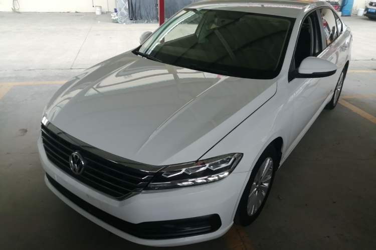 Volkswagen Lavida 2018 1.5L Automatic Fashion Edition China V Standard usata Guazi used car, China used car export, Used car for sale, Used  cars, Cheapest cars for sale