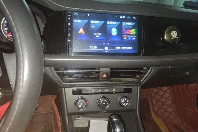 Used Volkswagen Lavida 2018 1.5L Automatic Fashion Edition China V Standard Audio And AC Panel