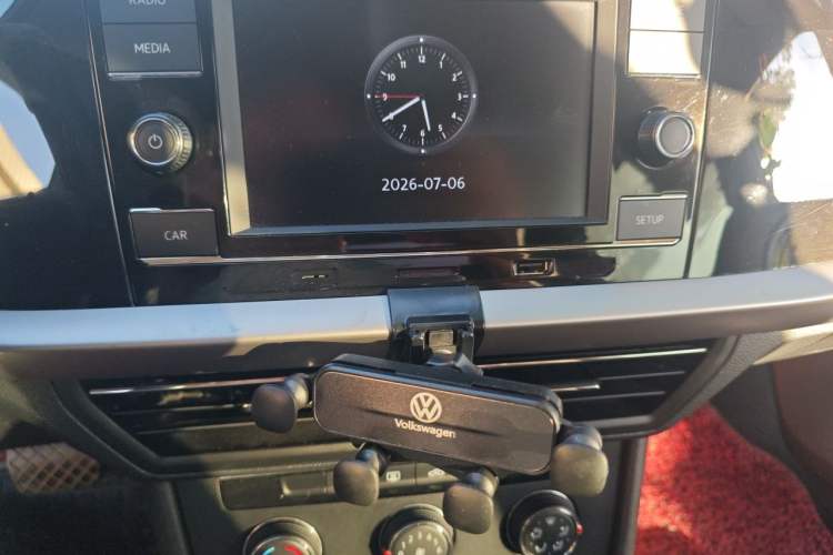 Used Volkswagen Lavida 2018 1.5L Automatic Comfort Edition China V Standard Audio And AC Panel