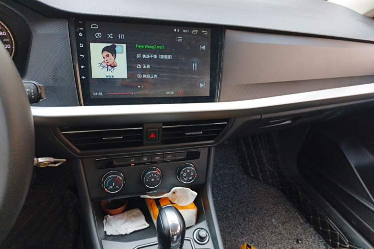 Used Volkswagen Lavida 2018 1.5L Automatic Fashion Edition China V Standard Audio And AC Panel