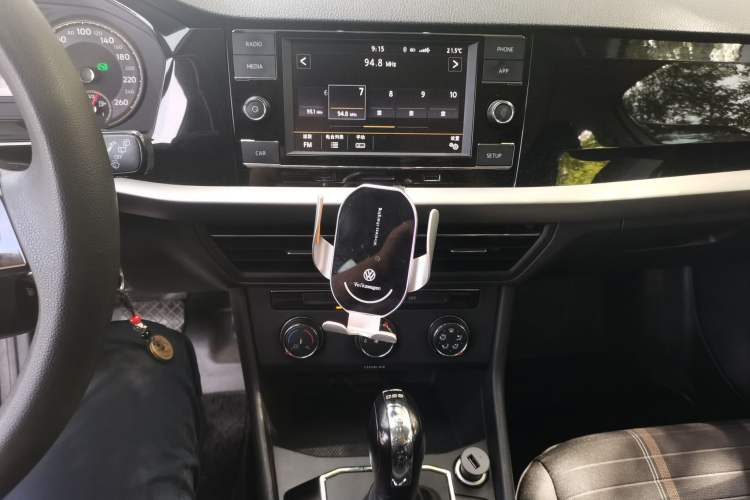Used Volkswagen Lavida 2018 Hatchback 200TSI DSG Comfort Edition China V Standard Audio And AC Panel