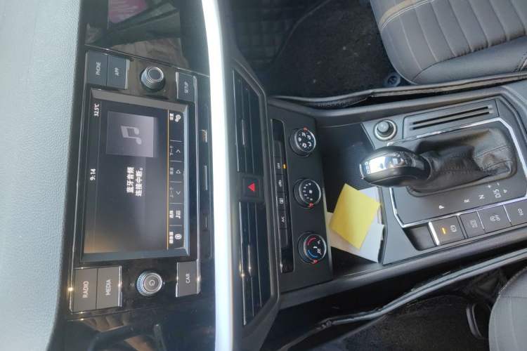 Used Volkswagen Lavida 2018 280TSI DSG Comfort Edition China V Standard Audio And AC Panel