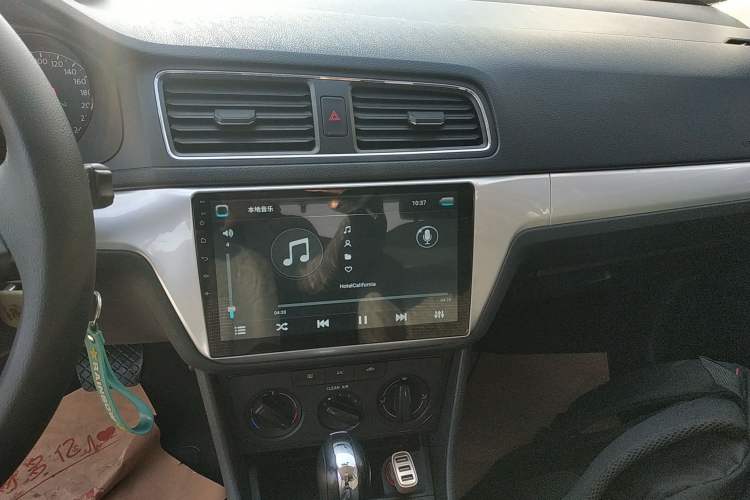 Used Volkswagen Lavida 2018 Classic 1.5L Automatic Fashion Edition China VI Standard Audio And AC Panel