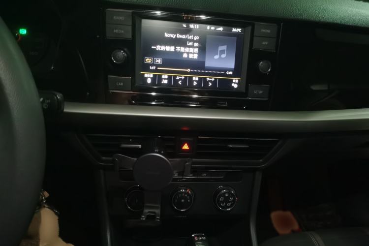 Used Volkswagen Lavida 2018 280TSI DSG Comfort Edition China V Standard Audio And AC Panel