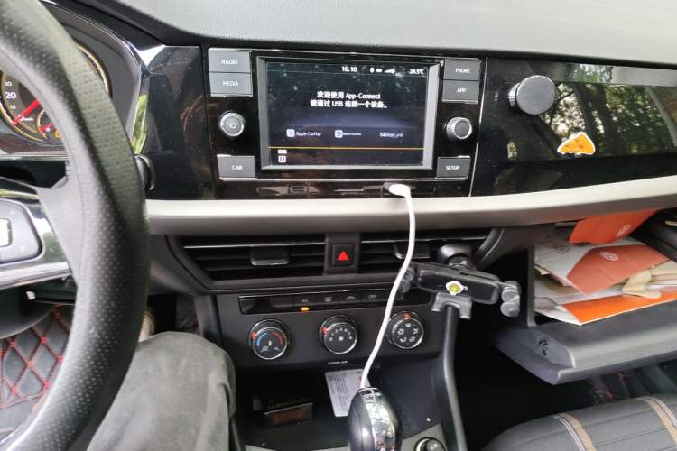 Used Volkswagen Lavida 2018 280TSI DSG Comfort Edition China V Standard Audio And AC Panel