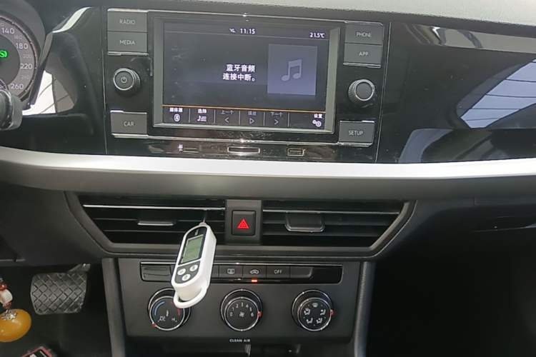 Used Volkswagen Lavida 2018 1.5L Automatic Comfort Edition China V Standard Audio And AC Panel