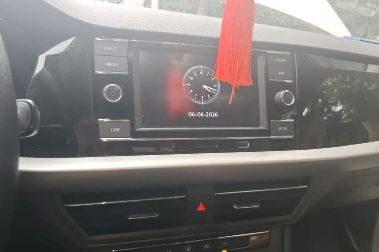 Used Volkswagen Lavida 2018 1.5L Automatic Comfort Edition China V Standard Audio And AC Panel