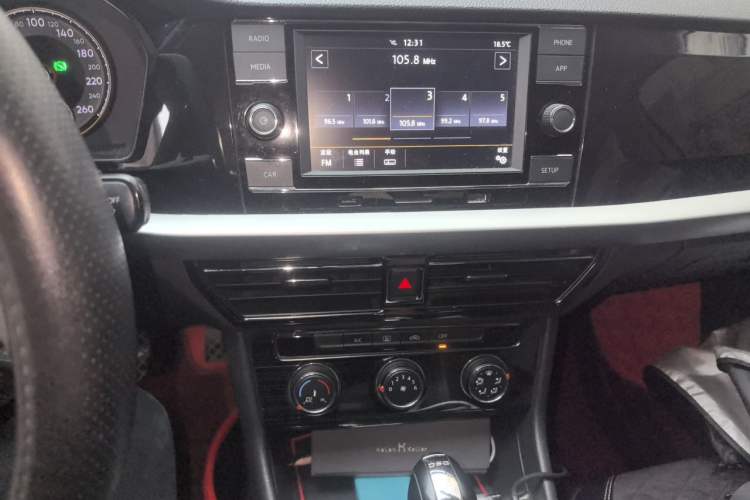 Used Volkswagen Lavida 2018 280TSI DSG Comfort Edition China V Standard Audio And AC Panel