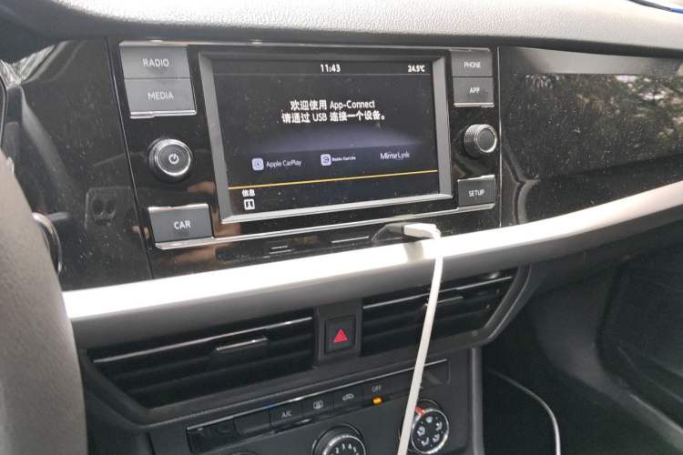 Used Volkswagen Lavida 2018 280TSI DSG Comfort Edition China V Standard Audio And AC Panel