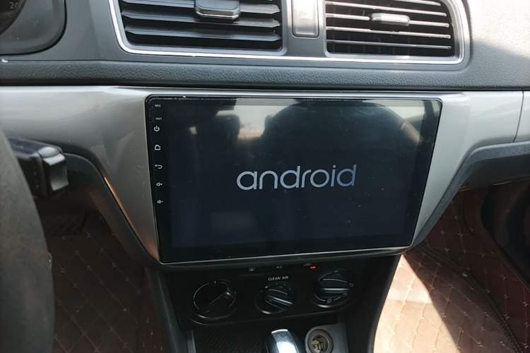 Used Volkswagen Lavida 2018 Classic 1.5L Automatic Fashion Edition China VI Standard Audio And AC Panel