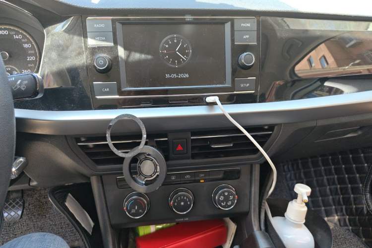 Used Volkswagen Lavida 2018 1.5L Manual Comfort Edition China V Standard Audio And AC Panel