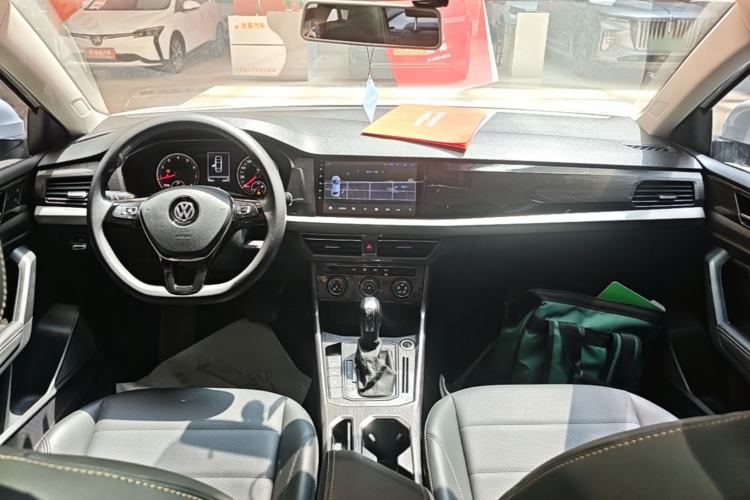 Used Volkswagen Lavida 2018 1.5L Automatic Comfort Edition China V Standard Center Console