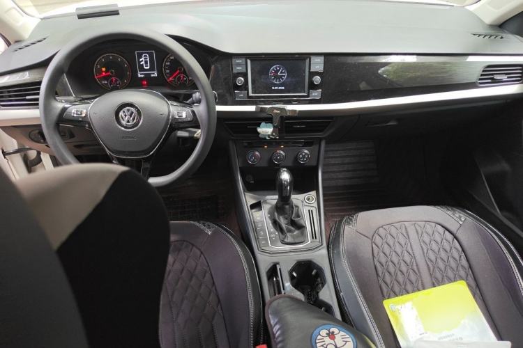 Used Volkswagen Lavida 2018 280TSI DSG Comfort Edition China V Standard Center Console