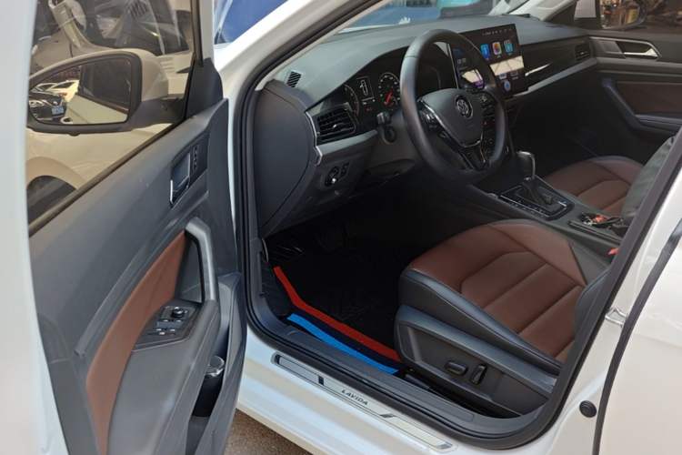 Used Volkswagen Lavida 2018 280TSI DSG Luxury Edition China V Standard Driver Seat