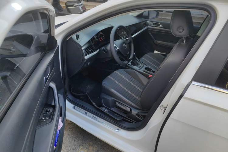 Used Volkswagen Lavida 2018 280TSI DSG Comfort Edition China V Standard Driver Seat