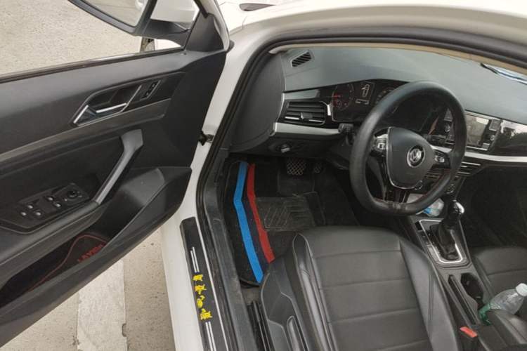 Used Volkswagen Lavida 2018 1.5L Automatic Comfort Edition China V Standard Driver Seat