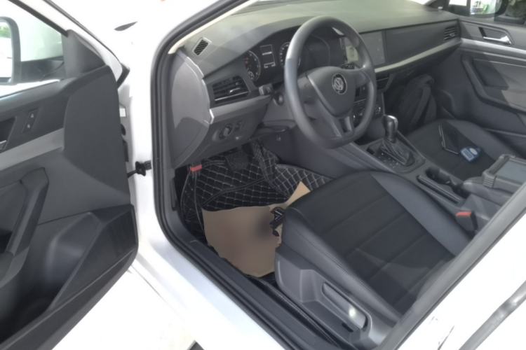 Used Volkswagen Lavida 2018 1.5L Automatic Fashion Edition China V Standard Driver Seat