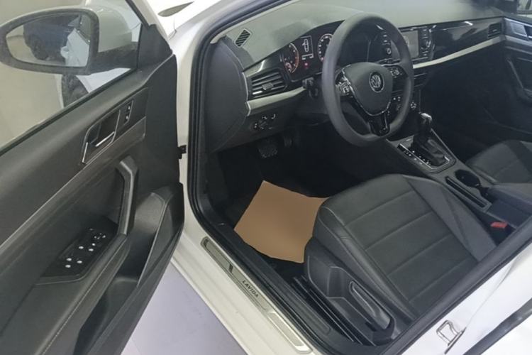 Used Volkswagen Lavida 2018 1.5L Automatic Comfort Edition China V Standard Driver Seat