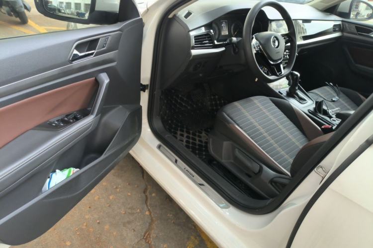 Used Volkswagen Lavida 2018 280TSI DSG Comfort Edition China V Standard Driver Seat