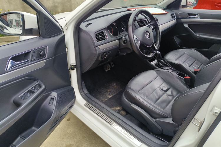 Used Volkswagen Lavida 2018 Classic 1.5L Automatic Comfort Edition China VI Standard Driver Seat