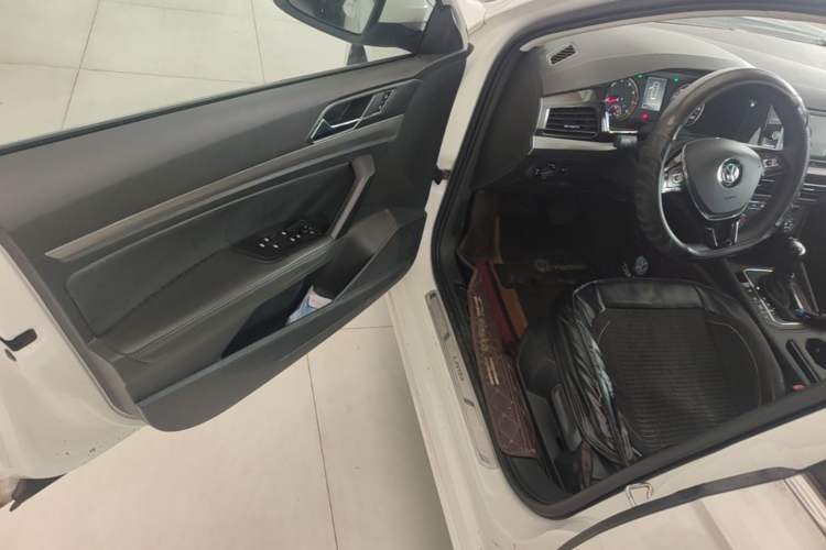 Used Volkswagen Lavida 2018 280TSI DSG Comfort Edition China V Standard Driver Seat