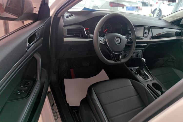 Used Volkswagen Lavida 2018 1.5L Automatic Comfort Edition China V Standard Driver Seat