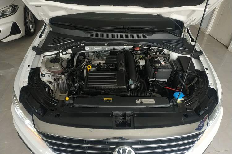 Used Volkswagen Lavida 2018 280TSI DSG Comfort Edition China V Standard Engine Bay