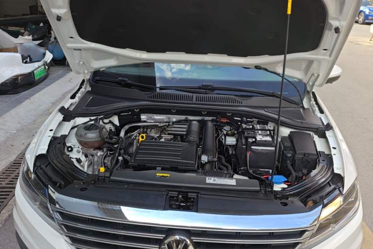 Used Volkswagen Lavida 2018 280TSI DSG Luxury Edition China V Standard Engine Bay