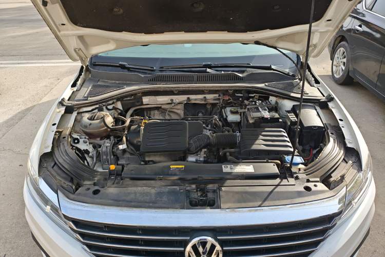 Used Volkswagen Lavida 2018 1.5L Manual Comfort Edition China V Standard Engine Bay