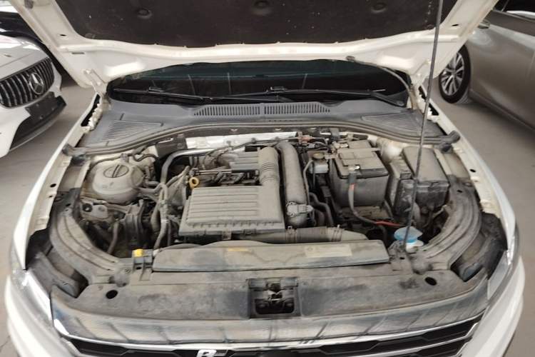Used Volkswagen Lavida 2018 Hatchback 280TSI DSG Luxury Edition China V Standard Engine Bay