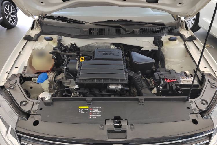 Used Volkswagen Lavida 2018 Classic 1.5L Automatic Fashion Edition China VI Standard Engine Bay