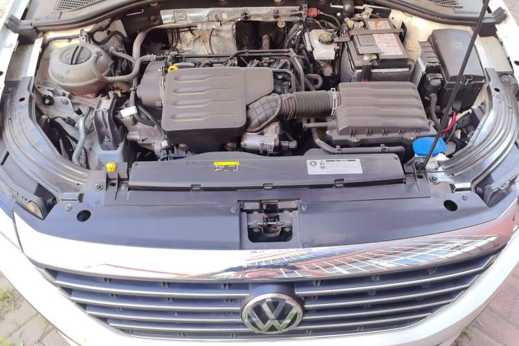 Used Volkswagen Lavida 2018 1.5L Automatic Comfort Edition China V Standard Engine Bay