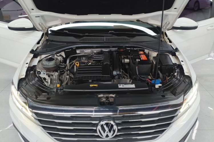 Used Volkswagen Lavida 2018 Hatchback 280TSI DSG Comfort Edition China V Standard Engine Bay