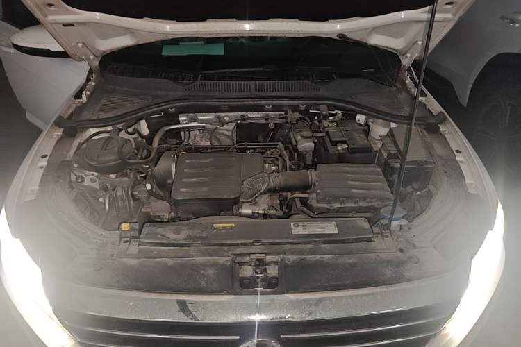 Used Volkswagen Lavida 2018 1.5L Automatic Comfort Edition China V Standard Engine Bay
