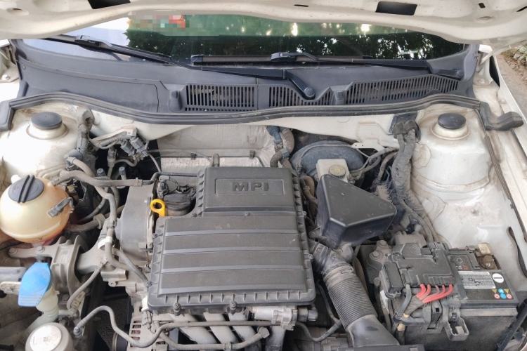 Used Volkswagen Lavida 2018 Classic 1.5L Manual Fashion Edition China VI Standard Engine Bay